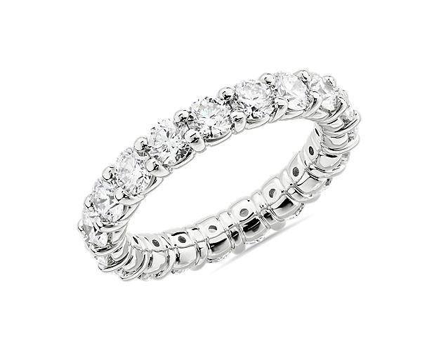 Comfort Fit Round Brilliant Diamond Eternity Ring in Platinum (3 ct. tw.)