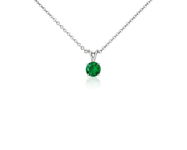 Emerald Solitaire Pendant in 18k White Gold (5mm)