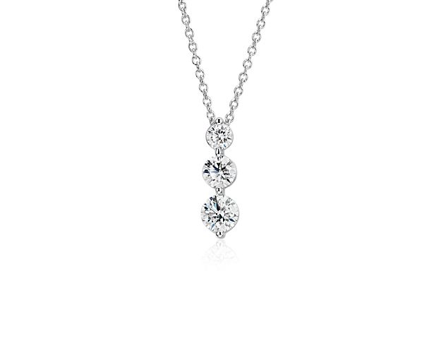 Three-Stone Drop Diamond Pendant in 18k White Gold (1 1/2 ct. tw.)