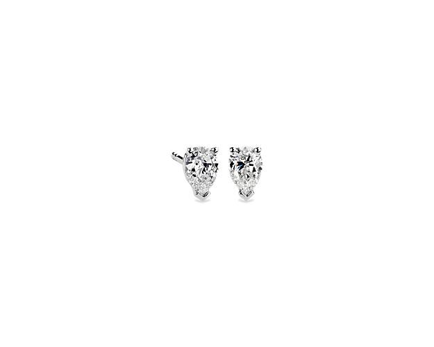 Lab Grown Diamond Pear-Cut Stud Earrings in 14k White Gold (3/4 ct. tw.)