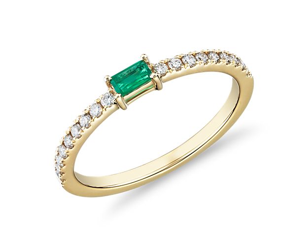 Baguette Emerald and Diamond Pavé Stacking Ring in 14k Yellow Gold (3.5x2mm)