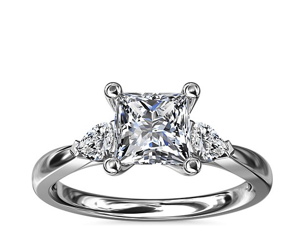 Pear Sidestone Diamond Engagement Ring in 14k White Gold (1/4 ct. tw.)
