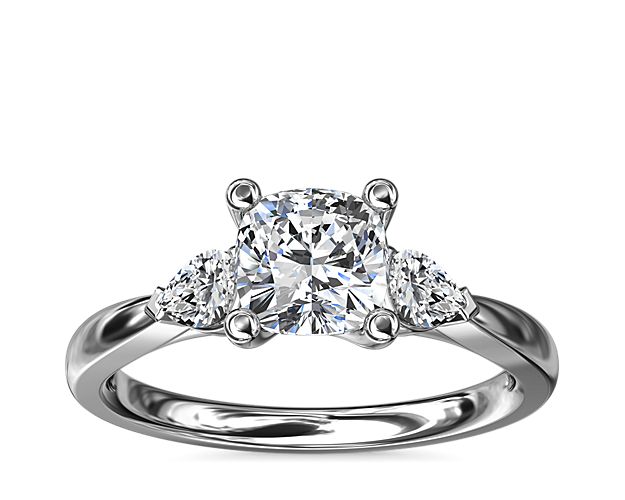 Pear Sidestone Diamond Engagement Ring in 14k White Gold (1/4 ct. tw.)
